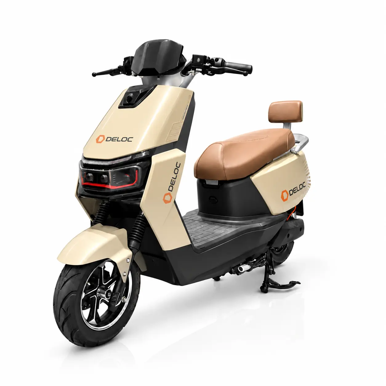 Commander-S champagne electric scooter front three-quarter view with DELOC branding